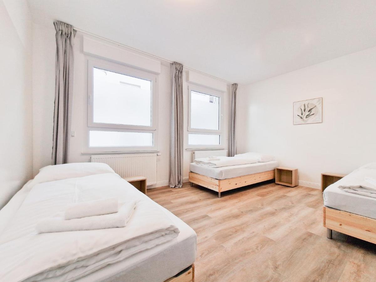 Raj Living - City Apartment With 3 Rooms - 15 Min Messe Dus & 10 Min Old Town Dus Дюссельдорф Екстер'єр фото